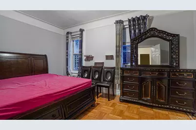1539 Hollywood Avenue, Bronx, NY 10461 - Photo 11
