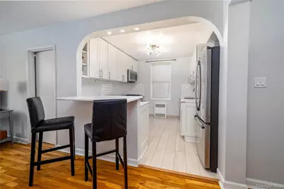 530 Dubois Avenue #1B, Valley Stream, NY 11581 - Photo 7