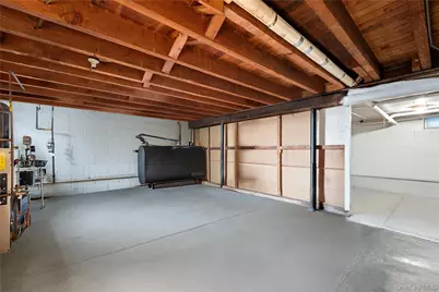 145 Cornwell Avenue, Valley Stream, NY 11580 - Photo 19