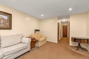 27 Juniper Rd, Port Washington, NY 11050 - Photo 13