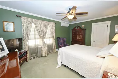 20 Geranium Avenue, Floral Park, NY 11001 - Photo 23