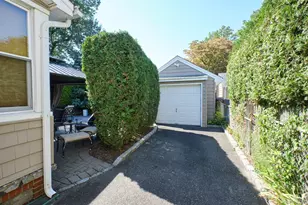 20 Geranium Ave, Floral Park, NY 11001 - Photo 35