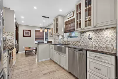 1723 Kroll Road, East Meadow, NY 11554 - Photo 13