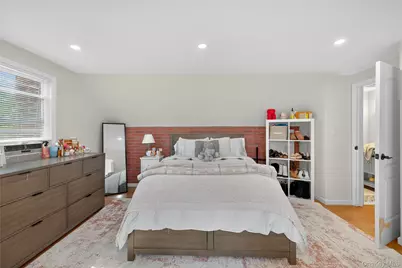 1723 Kroll Road, East Meadow, NY 11554 - Photo 21