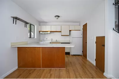 9 Hudson Heights Drive, Poughkeepsie, NY 12601 - Photo 9