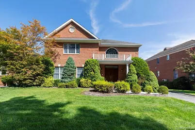 3 D'Alessio Court, Scarsdale, NY 10583 - Photo 1