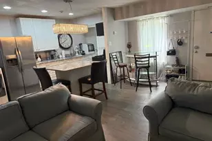 17 Montana Ct, Coram, NY 11727 - Photo 5