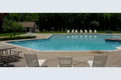 17 Montana Court #17, Coram, NY 11727 - Photo 17