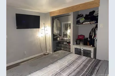 17 Montana Court #17, Coram, NY 11727 - Photo 9