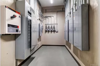 982 Main Street #Suite 5, Fishkill, NY 12524 - Photo 23