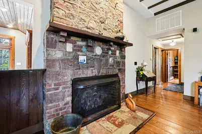 51 Laurel Road, New City, NY 10956 - Photo 9