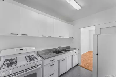 9 Fordham Hill Oval #112E, Bronx, NY 10468 - Photo 7