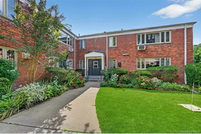 72 Lawrence Court #D, White Plains, NY 10603 - Photo 3