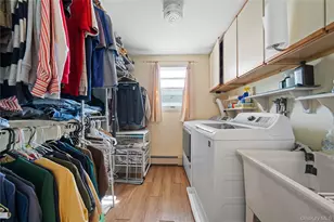 166 Swan Ln, Levittown, NY 11756 - Photo 25