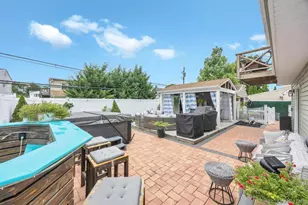 63 Silver Ln, Levittown, NY 11756 - Photo 25