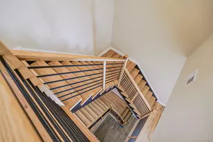 19 Glenwood Ave, New York, NY 10301 - Photo 27