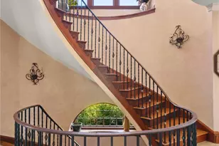 284 W Patent Rd, Bedford, NY 10506 - Photo 15