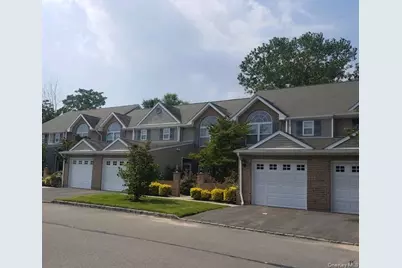 105 Horizon View Drive #105, Farmingville, NY 11738 - Photo 1