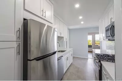 23-20 Bell Boulevard #5F, Bayside, NY 11360 - Photo 15