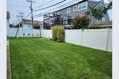 827 E Park Avenue #Lower, Long Beach, NY 11561 - Photo 15