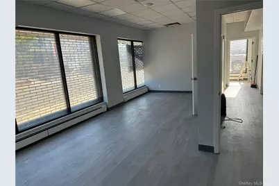 8866 Myrtle Avenue, Glendale, NY 11385 - Photo 9