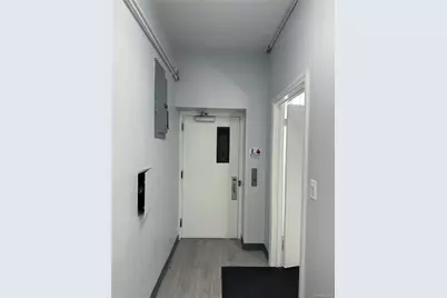 8866 Myrtle Avenue, Glendale, NY 11385 - Photo 11