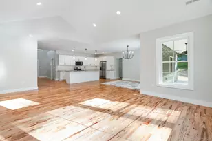 7 Bear Hollow Ln, Hyde Park, NY 12538 - Photo 5