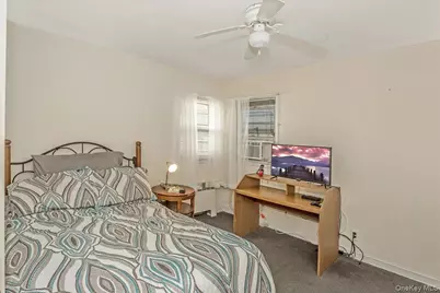 305 Crowell Street, Hempstead, NY 11550 - Photo 13