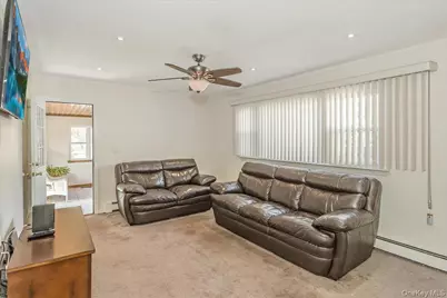 305 Crowell Street, Hempstead, NY 11550 - Photo 11