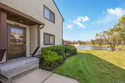 100 Daly Boulevard #801, Oceanside, NY 11572 - Photo 3