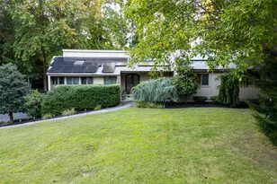 1 Clark St, Smithtown, NY 11787 - Photo 39