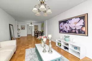 6120 Grand Central Pkwy, Forest Hills, NY 11375 - Photo 5