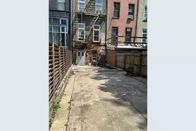 344 E 116th Street #1, New York, NY 10029 - Photo 11