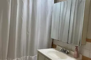 241-20 Northern Blvd, Douglaston, NY 11362 - Photo 15