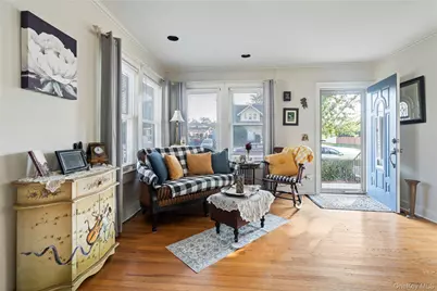 197 S 4th Street, Lindenhurst, NY 11757 - Photo 13