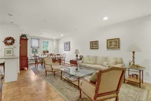 20 Daley Pl, Lynbrook, NY 11563 - Photo 7