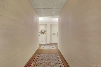 20 Daley Place #104, Lynbrook, NY 11563 - Photo 5