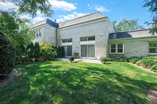 15 Fairway Cir S, Manhasset, NY 11030 - Photo 31