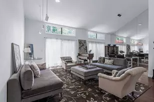 15 Fairway Cir S, Manhasset, NY 11030 - Photo 17