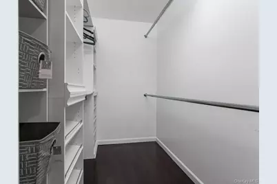 15 Fairway Circle S #15, Manhasset, NY 11030 - Photo 23