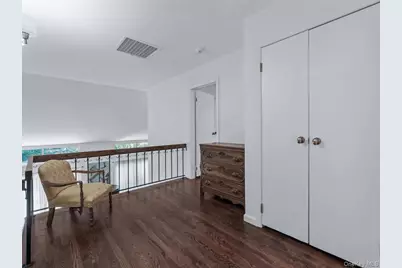 15 Fairway Circle S #15, Manhasset, NY 11030 - Photo 25