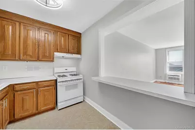 360 Westchester Avenue #302, Port Chester, NY 10573 - Photo 9