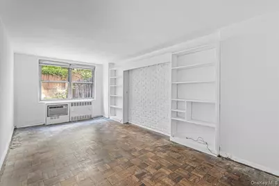 310 E 70th Street #1M, New York, NY 10021 - Photo 15