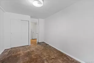 310 E 70th St, New York, NY 10021 - Photo 13