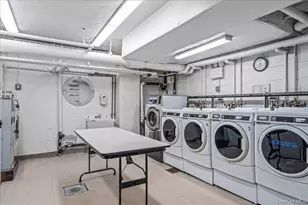 310 E 70th St, New York, NY 10021 - Photo 25