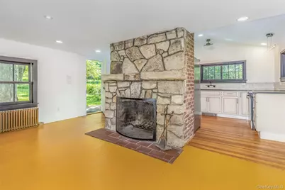 421-423 Hillside Road, Cragsmoor, NY 12420 - Photo 25