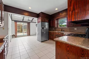 311 Hamilton Ave, Hewlett, NY 11557 - Photo 21