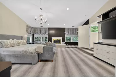 48 Morgan Drive, Old Westbury, NY 11568 - Photo 25