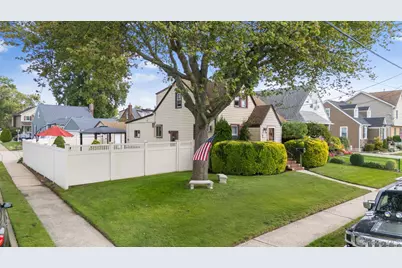 1134 Rosegold Street, Franklin Square, NY 11010 - Photo 25