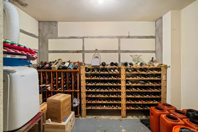 191 Dunwoodie Street, Yonkers, NY 10704 - Photo 35